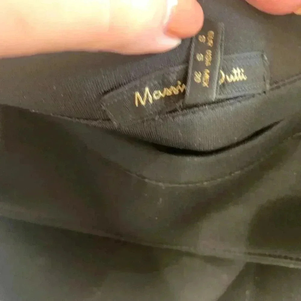 MASSIMO DUTTI BLACK NYLON SKIRT SMALL - Picture 5 of 7